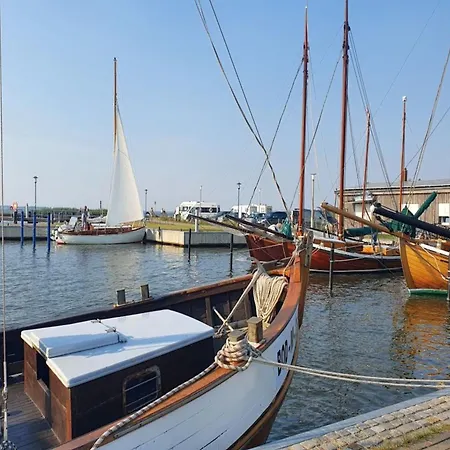 Luxushaus Boddenkueste Mit Sauna * Fuhlendorf (Mecklenburg-Vorpommern)